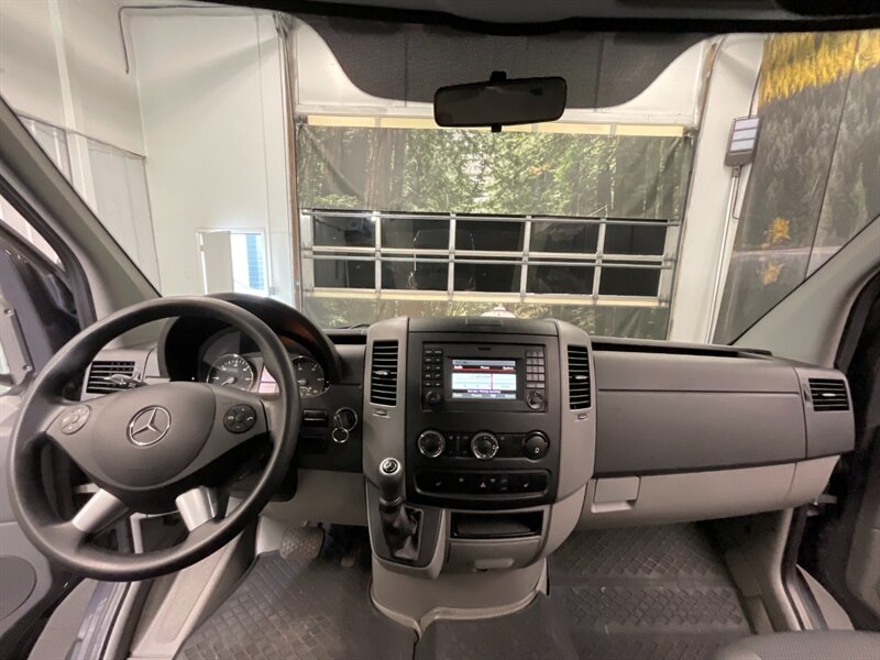 2015 Mercedes-Benz Sprinter 2500 Crew Cargo Van   - Photo 29 - Gladstone, OR 97027