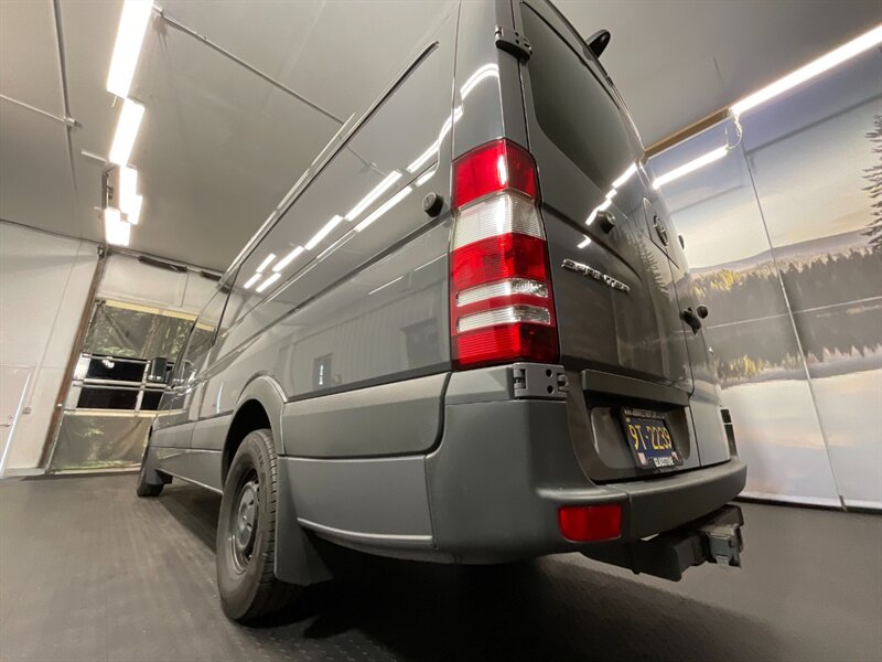 2015 Mercedes-Benz Sprinter 2500 Crew Cargo Van   - Photo 12 - Gladstone, OR 97027