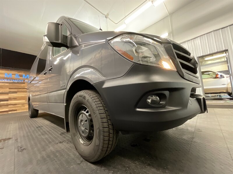 2015 Mercedes-Benz Sprinter 2500 Crew Cargo Van   - Photo 10 - Gladstone, OR 97027