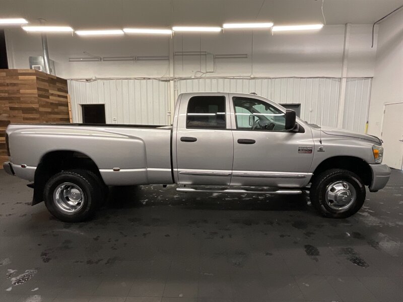 2007 Dodge Ram 3500 Laramie Quad Cab 4X4 / 6.7L DIESEL / DUALLY /LOCAL  Leather & Heated seats / Sunroof / LOCAL TRUCK / RUST FREE / CLEAN !! - Photo 4 - Gladstone, OR 97027