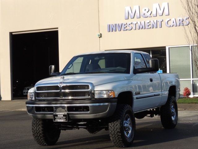 2001 Dodge Ram 2500 DIESEL/ 6-SPEED   - Photo 1 - Portland, OR 97217