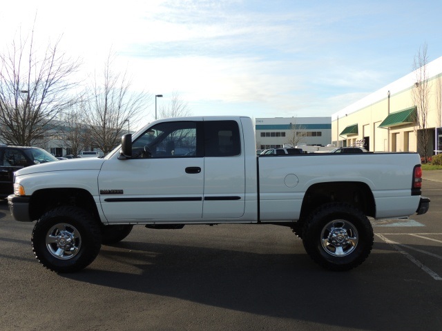 2001 Dodge Ram 2500 DIESEL/ 6-SPEED   - Photo 3 - Portland, OR 97217