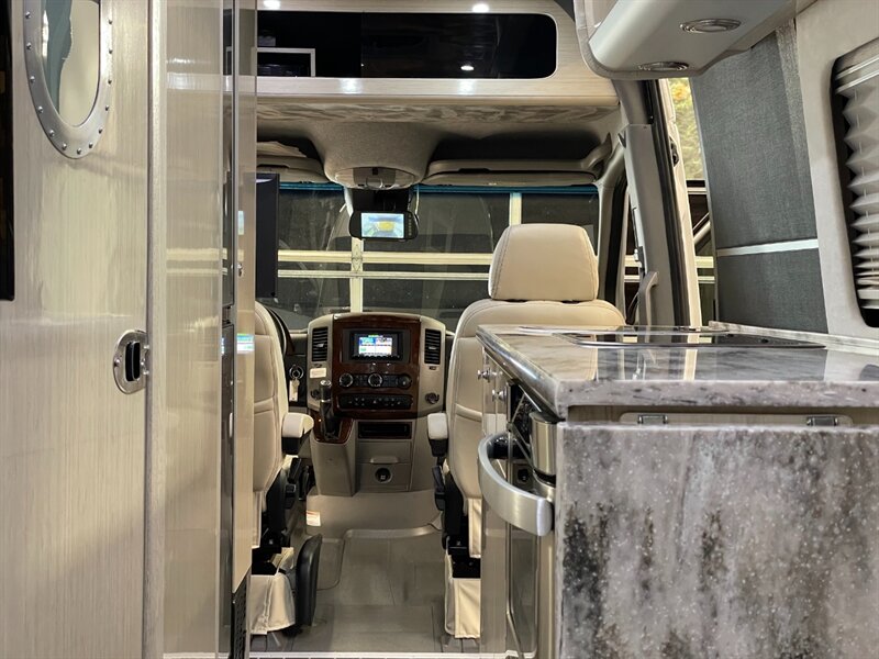 2015 Mercedes-Benz Sprinter 3500 Airstream Interstate Extended Grand Touring   - Photo 13 - Gladstone, OR 97027