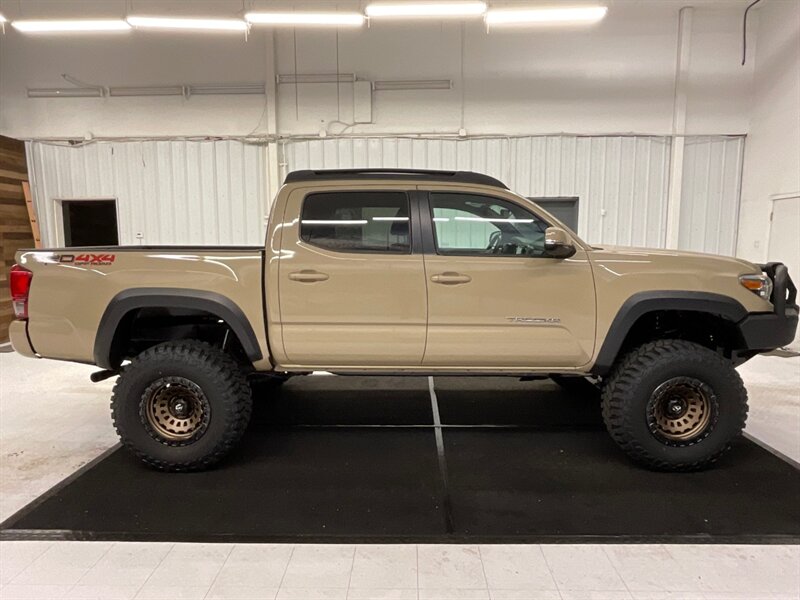 2017 Toyota Tacoma 4x4 TRD Off-Road / Technology Pkg / LIFTED LIFTED  /ARB BUMPER / Sunroof / Navigation & Backup Camera / CRAWL CONTROL / Sunroof / NEW LIFT KIT w/ NEW 35 " MUD TIRES & NEW FUEL WHEELS / SHARP & CLEAN !! - Photo 4 - Gladstone, OR 97027