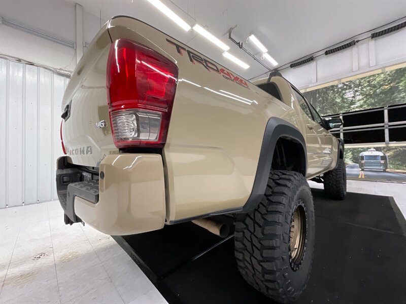 2017 Toyota Tacoma 4x4 TRD Off-Road / Technology Pkg / LIFTED LIFTED  /ARB BUMPER / Sunroof / Navigation & Backup Camera / CRAWL CONTROL / Sunroof / NEW LIFT KIT w/ NEW 35 " MUD TIRES & NEW FUEL WHEELS / SHARP & CLEAN !! - Photo 12 - Gladstone, OR 97027