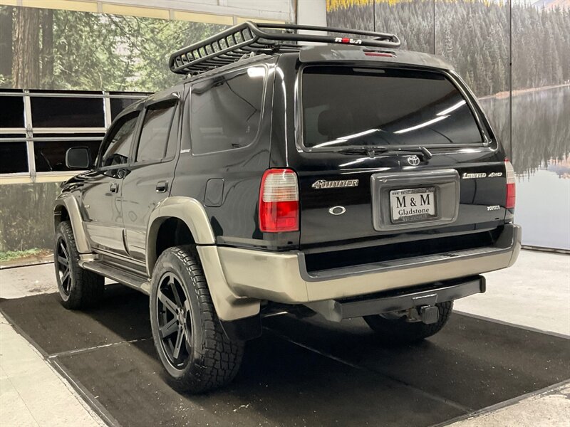 1999 Toyota 4Runner Limited 4X4 / 3.4L V6 / LIFTED / FRESH TIMING BELT  / 1-OWNER / REAR DIFF LOCKS - Photo 7 - Gladstone, OR 97027