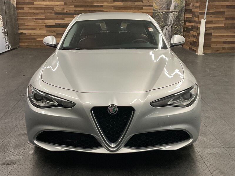 2017 Alfa Romeo Giulia   - Photo 5 - Gladstone, OR 97027