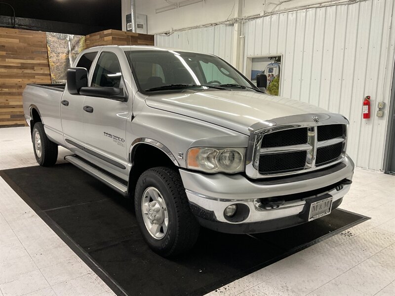 2005 Dodge Ram 2500 BIG HORN 4X4/ 5.9L DIESEL / 6-SPEED / 67,000 MILES  /Backup Camera / BIG HORN / 6-SPEED MANUAL /LONG BED / RUST FREE / MINT CONDITION !! - Photo 2 - Gladstone, OR 97027