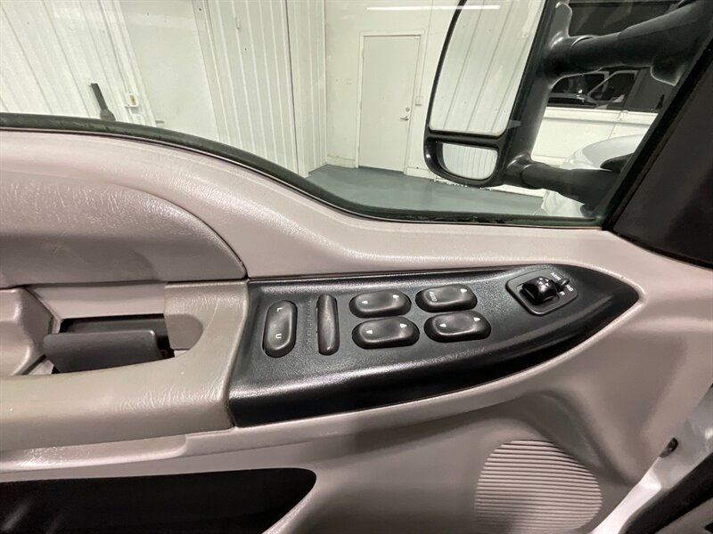 2000 Ford F-250 XLT Crew Cab 4X4 6-SPEED MANUAL / 7.3L DIESEL  / SHORT BED / LOW MILES - Photo 21 - Gladstone, OR 97027