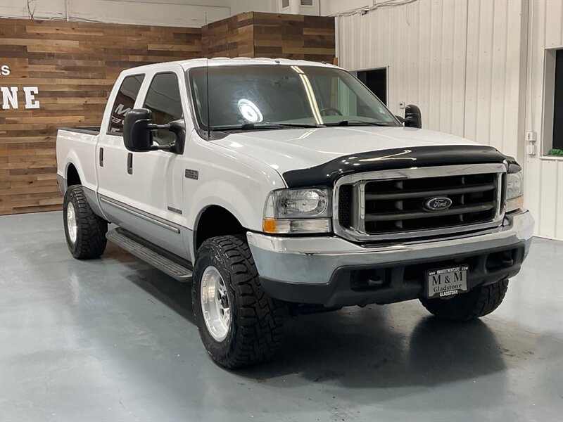 2000 Ford F-250 XLT Crew Cab 4X4 6-SPEED MANUAL / 7.3L DIESEL / ZERO RUST / SHORT BED / LOW MILES - Photo 2 - Gladstone, OR 97027
