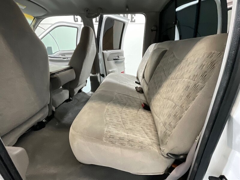 2000 Ford F-250 XLT Crew Cab 4X4 6-SPEED MANUAL / 7.3L DIESEL / ZERO RUST / SHORT BED / LOW MILES - Photo 13 - Gladstone, OR 97027