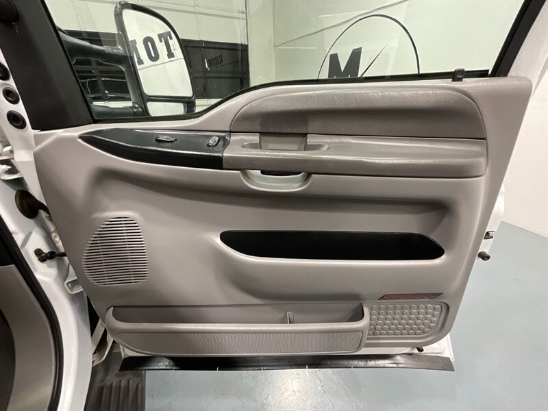 2000 Ford F-250 XLT Crew Cab 4X4 6-SPEED MANUAL / 7.3L DIESEL / ZERO RUST / SHORT BED / LOW MILES - Photo 32 - Gladstone, OR 97027