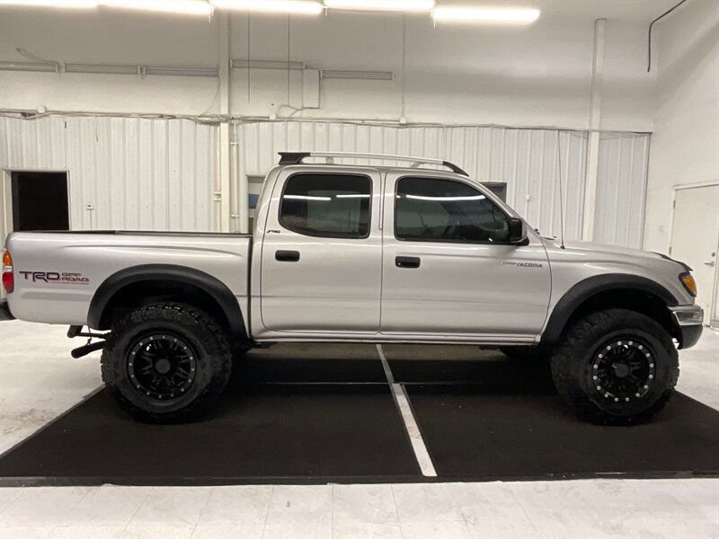 2003 Toyota Tacoma V6 TRD OFF ROAD 4X4 / 3.4L V6 / LIFTED LIFTED  / LOCAL TRUCK / RUST FREE / REAR DIFFERENTIAL LOCKS / TIMING BELT + WATER PUMP SERVICE DONE RECENTLY / 165,000 MILES - Photo 4 - Gladstone, OR 97027