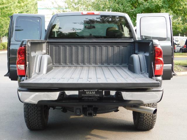2005 Chevrolet Silverado 2500 LT 4dr Extended Cab LT / 4X4 / DURAMAX DIESEL - Photo 20 - Portland, OR 97217