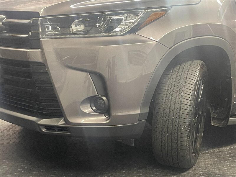 2019 Toyota Highlander SE Sport Utility AWD   - Photo 30 - Gladstone, OR 97027