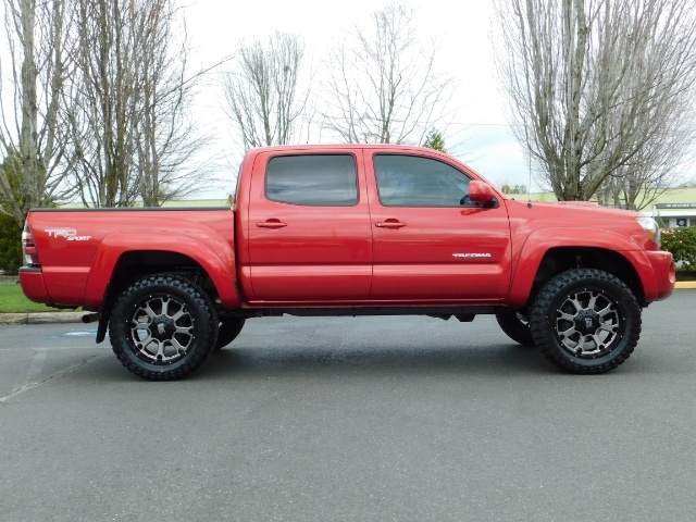 2009 Toyota Tacoma DOUBLE CAB V6 / 4X4 / TRD SPORT / MANUAL / LIFTED   - Photo 4 - Portland, OR 97217