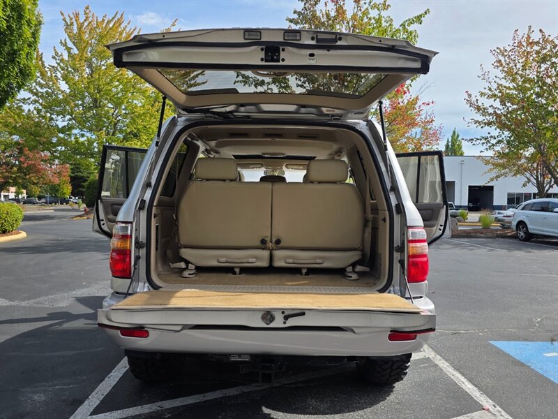 1999 Toyota Land Cruiser / 4X4 / DUAL DIFFERENTIAL LOCKER / TIMING BELT DONE / BRAND NEW OLD MAN EMU LIFT / BRAND NEW WHEELS AND TIRES / FULLY LOADED / ZERO RUST - Photo 31 - Portland, OR 97217