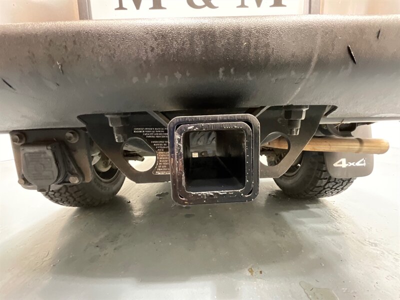 2011 Toyota Tacoma SR5 V6 4X4 LIFTED w. NEW WHEELS TIRES / 80k MILES  / Backup Camera / Towing Pkg - Photo 21 - Gladstone, OR 97027