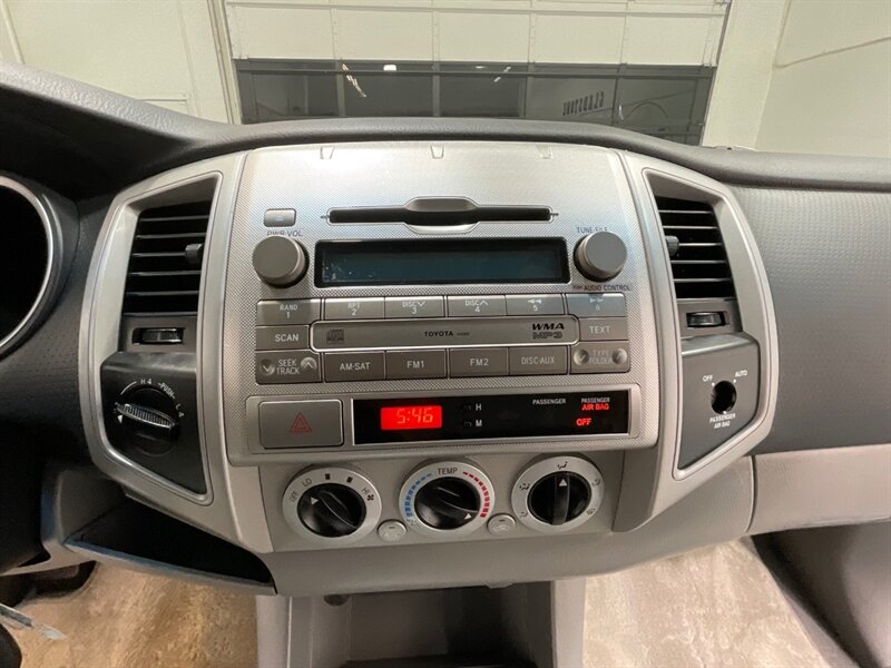 2011 Toyota Tacoma SR5 V6 4X4 LIFTED w. NEW WHEELS TIRES / 80k MILES  / Backup Camera / Towing Pkg - Photo 18 - Gladstone, OR 97027