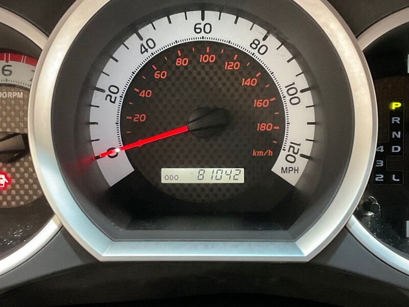 2011 Toyota Tacoma SR5 V6 4X4 LIFTED w. NEW WHEELS TIRES / 80k MILES  / Backup Camera / Towing Pkg - Photo 49 - Gladstone, OR 97027