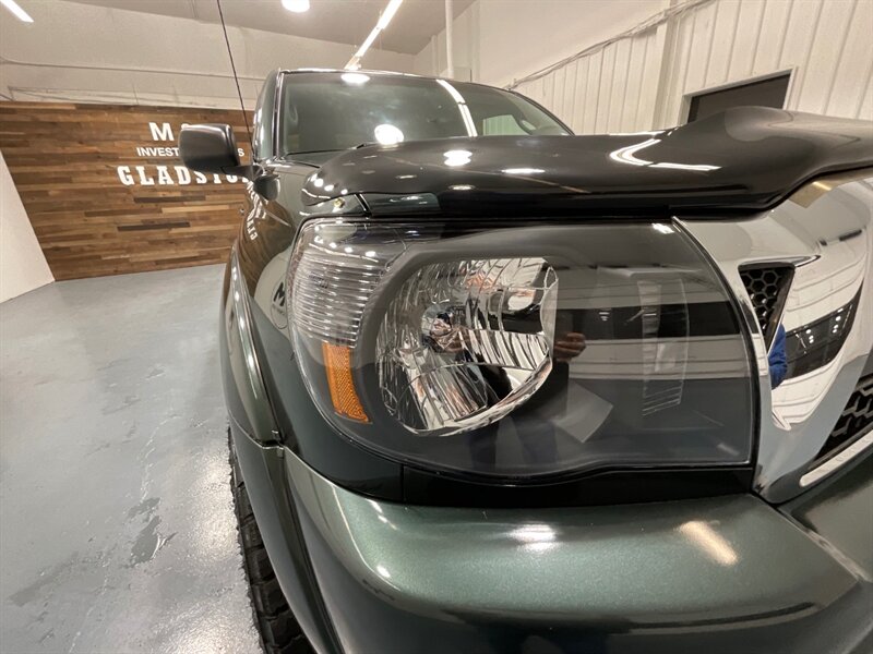2011 Toyota Tacoma SR5 V6 4X4 LIFTED w. NEW WHEELS TIRES / 80k MILES  / Backup Camera / Towing Pkg - Photo 27 - Gladstone, OR 97027