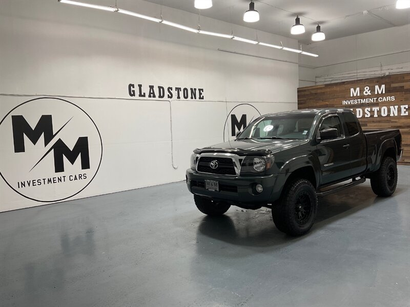 2011 Toyota Tacoma SR5 V6 4X4 LIFTED w. NEW WHEELS TIRES / 80k MILES  / Backup Camera / Towing Pkg - Photo 25 - Gladstone, OR 97027