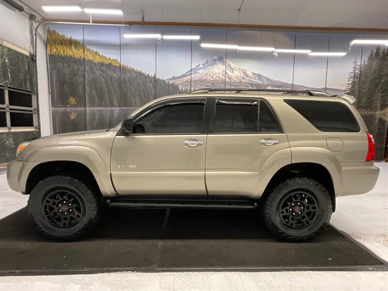 2009 Toyota 4Runner SR5 4X4 / 4.0L V6 / LIFTED w. NEW WHEELS TIRES  / LOCAL OREGON SUV / RUST FREE / NEW LIFT KIT w. NEW BF GOODRICH TIRES & NEW TOYOTA OEM TRD WHEELS / 123,000 MILES - Photo 3 - Gladstone, OR 97027