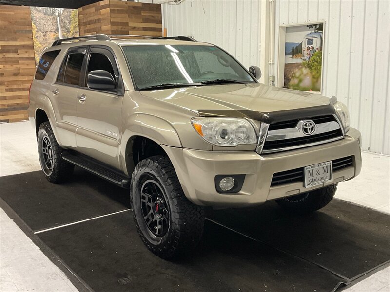 2009 Toyota 4Runner SR5 4X4 / 4.0L V6 / LIFTED w. NEW WHEELS TIRES  / LOCAL OREGON SUV / RUST FREE / NEW LIFT KIT w. NEW BF GOODRICH TIRES & NEW TOYOTA OEM TRD WHEELS / 123,000 MILES - Photo 2 - Gladstone, OR 97027