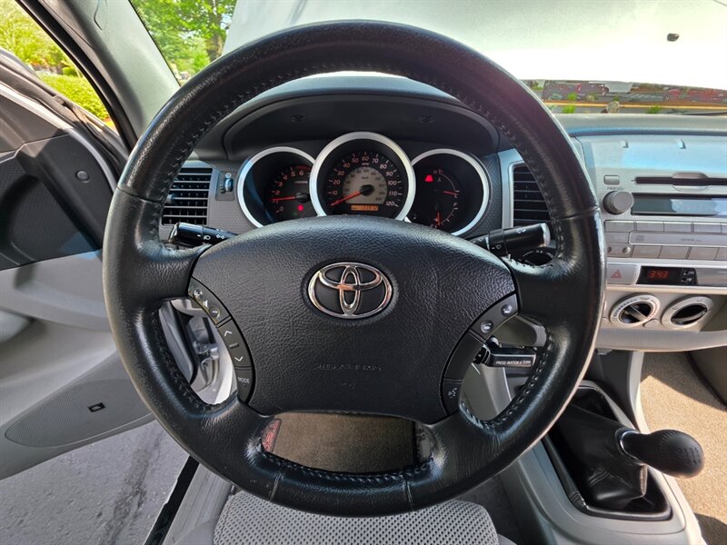 2011 Toyota Tacoma DOUBLE CAB 4X4 TRD OFF ROAD V6 DIFF LOCK / 6 SPEED MANUAL / LIFTED / BILSTIEN SUSPENSION LIFT / SPC CONTROL ARMS / 133 K MILES - Photo 34 - Portland, OR 97217