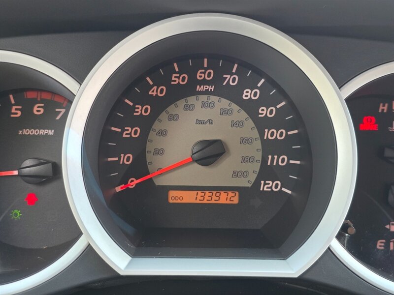 2011 Toyota Tacoma DOUBLE CAB 4X4 TRD OFF ROAD V6 DIFF LOCK / 6 SPEED MANUAL / LIFTED / BILSTIEN SUSPENSION LIFT / SPC CONTROL ARMS / 133 K MILES - Photo 38 - Portland, OR 97217