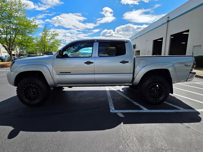 2011 Toyota Tacoma DOUBLE CAB 4X4 TRD OFF ROAD V6 DIFF LOCK / 6 SPEED MANUAL / LIFTED / BILSTIEN SUSPENSION LIFT / SPC CONTROL ARMS / 133 K MILES - Photo 3 - Portland, OR 97217
