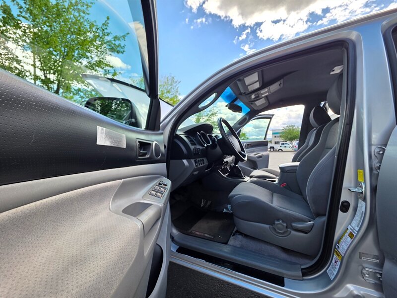 2011 Toyota Tacoma DOUBLE CAB 4X4 TRD OFF ROAD V6 DIFF LOCK / 6 SPEED MANUAL / LIFTED / BILSTIEN SUSPENSION LIFT / SPC CONTROL ARMS / 133 K MILES - Photo 32 - Portland, OR 97217