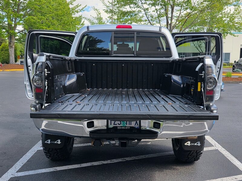 2011 Toyota Tacoma DOUBLE CAB 4X4 TRD OFF ROAD V6 DIFF LOCK / 6 SPEED MANUAL / LIFTED / BILSTIEN SUSPENSION LIFT / SPC CONTROL ARMS / 133 K MILES - Photo 29 - Portland, OR 97217