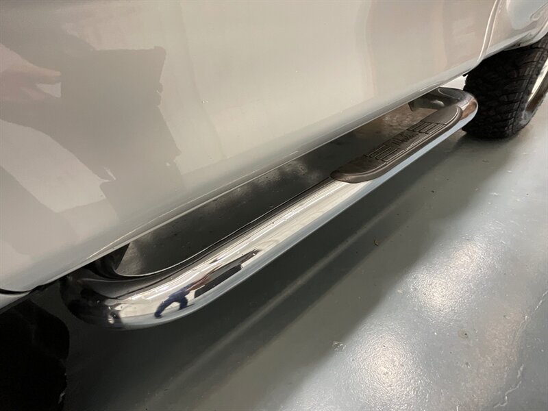 1997 Ford F-150 XLT Regular Cab 4X4 / 4.6L V8 / 5-SPEED MANUAL / LIFTED w. BRAND NEW TIRES / ZERO RUST - Photo 22 - Gladstone, OR 97027