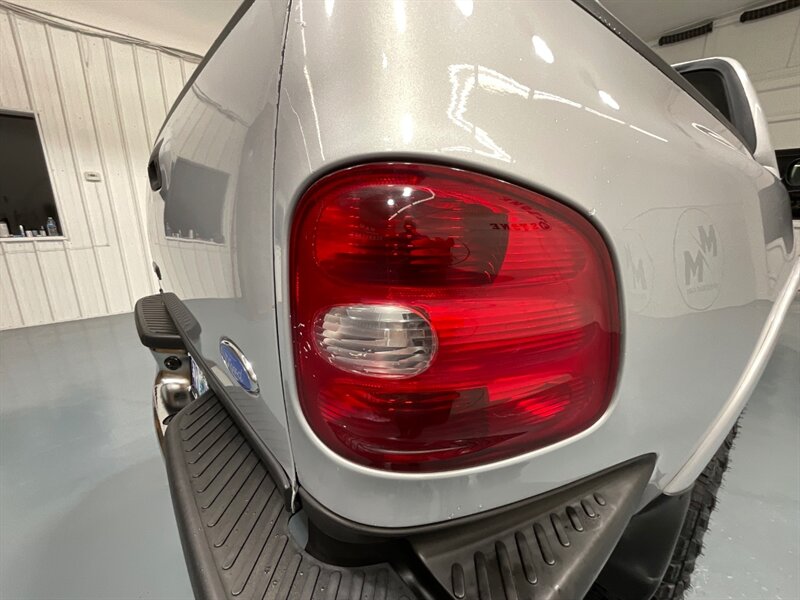 1997 Ford F-150 XLT Regular Cab 4X4 / 4.6L V8 / 5-SPEED MANUAL / LIFTED w. BRAND NEW TIRES / ZERO RUST - Photo 29 - Gladstone, OR 97027