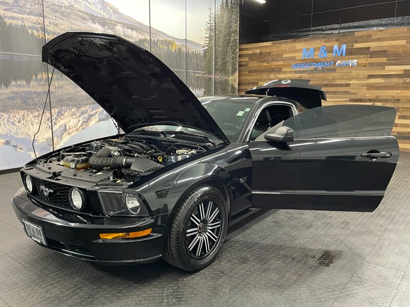 2007 Ford Mustang GT Premium /  V8 / 5   - Photo 21 - Gladstone, OR 97027