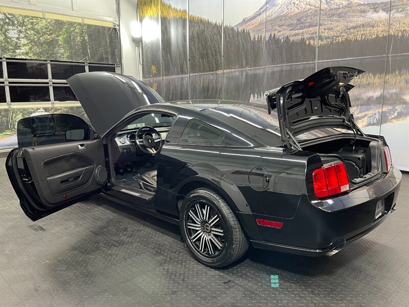 2007 Ford Mustang GT Premium /  V8 / 5   - Photo 22 - Gladstone, OR 97027