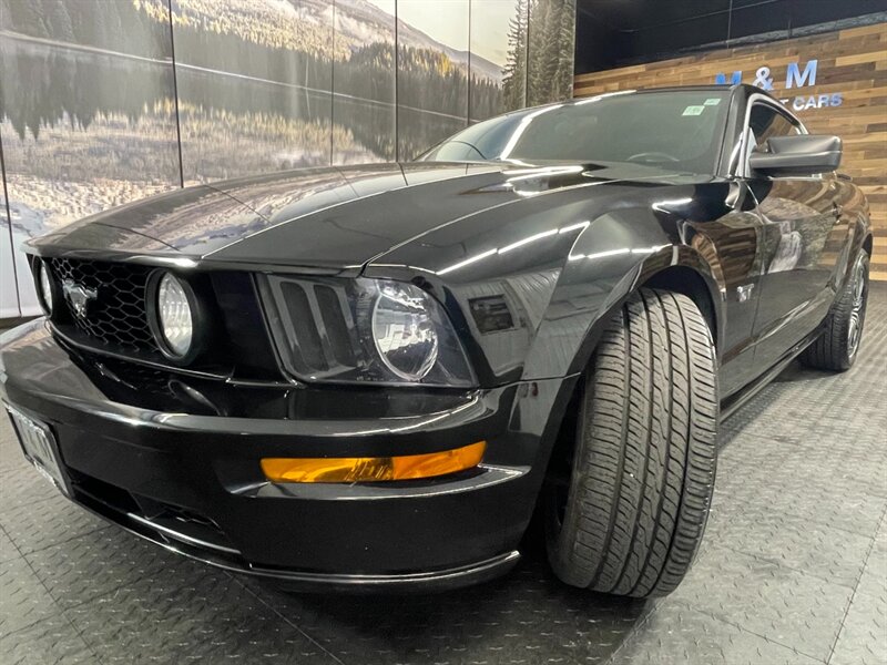 2007 Ford Mustang GT Premium /  V8 / 5   - Photo 9 - Gladstone, OR 97027