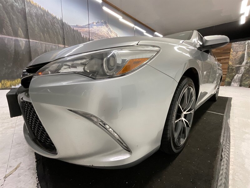 2015 Toyota Camry XSE Sedan / 2.5L 4Cyl / 1-OWNER LOCAL  / Sunroof / Backup Camera - Photo 27 - Gladstone, OR 97027