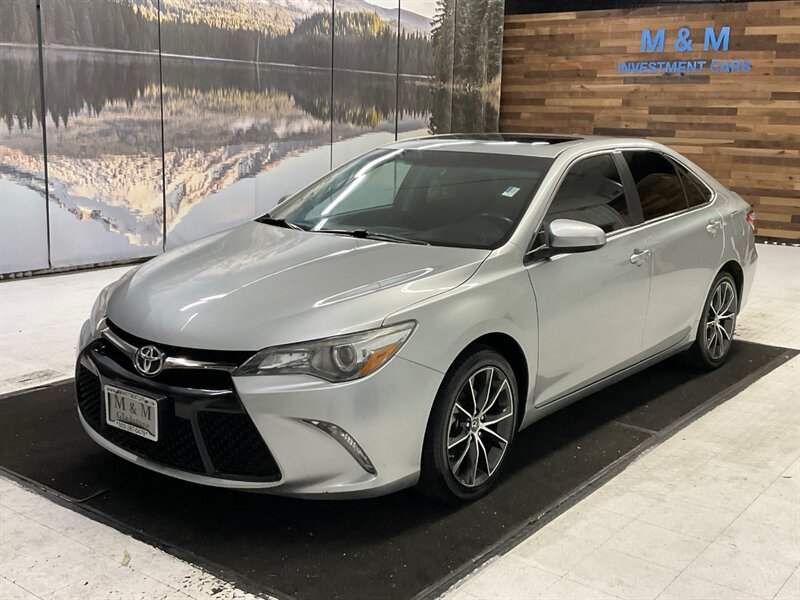 2015 Toyota Camry XSE Sedan / 2.5L 4Cyl / 1-OWNER LOCAL  / Sunroof / Backup Camera - Photo 48 - Gladstone, OR 97027