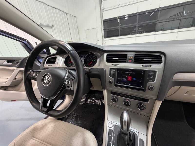 2017 Volkswagen Golf TSI Wolfsburg Edition Hatchback Leather Sunroof / Low Miles - Photo 16 - Gladstone, OR 97027
