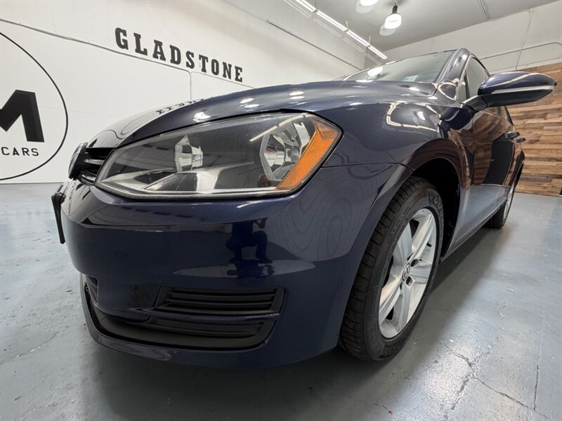 2017 Volkswagen Golf TSI Wolfsburg Edition Hatchback Leather Sunroof / Low Miles - Photo 43 - Gladstone, OR 97027
