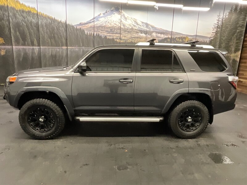 2018 Toyota 4Runner SR5 4X4 / TRD PRO LEATHER & HEATED SEATS / LIFTED ...