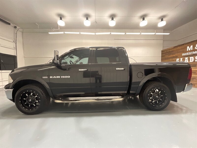 2011 RAM 1500 Laramie Crew Cab 4X4 / 5.7L V8 HEMI /FULLY LOADED / Leather w. Heated & Cooled Seats / Sunroof / Backup Camera / ZERO RUST - Photo 3 - Gladstone, OR 97027