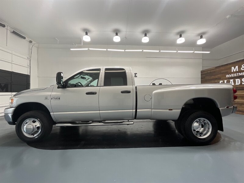 2007 Dodge Ram 3500 4X4 /DUALLY / 6.7L DIESEL /6-SPEED /57,000 MILES  / LOCAL TRUCK RUST FREE - Photo 3 - Gladstone, OR 97027