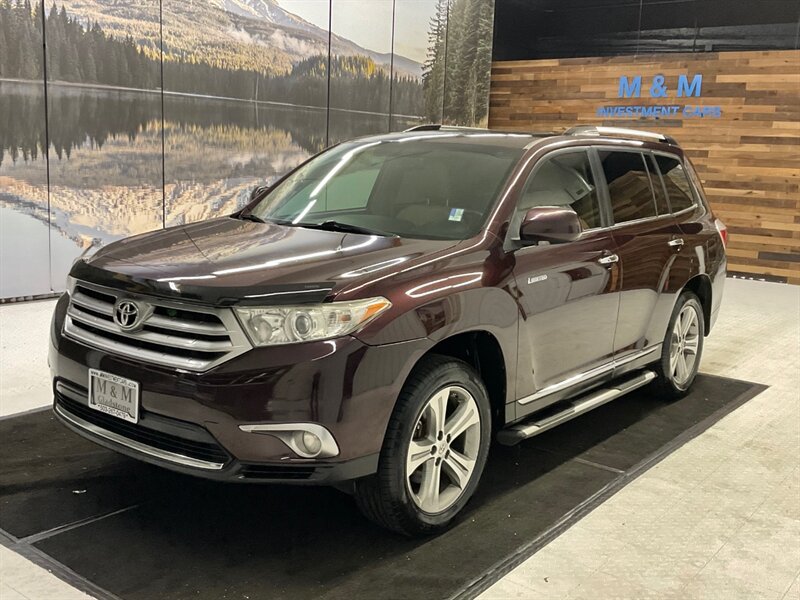 2011 Toyota Highlander Limited Sport Utility / 3.5L V6 / 3RD ROW SEAT  / Leather & Heated Seats / Sunroof / Backup Camera / BRAND NEW TIRES - Photo 25 - Gladstone, OR 97027