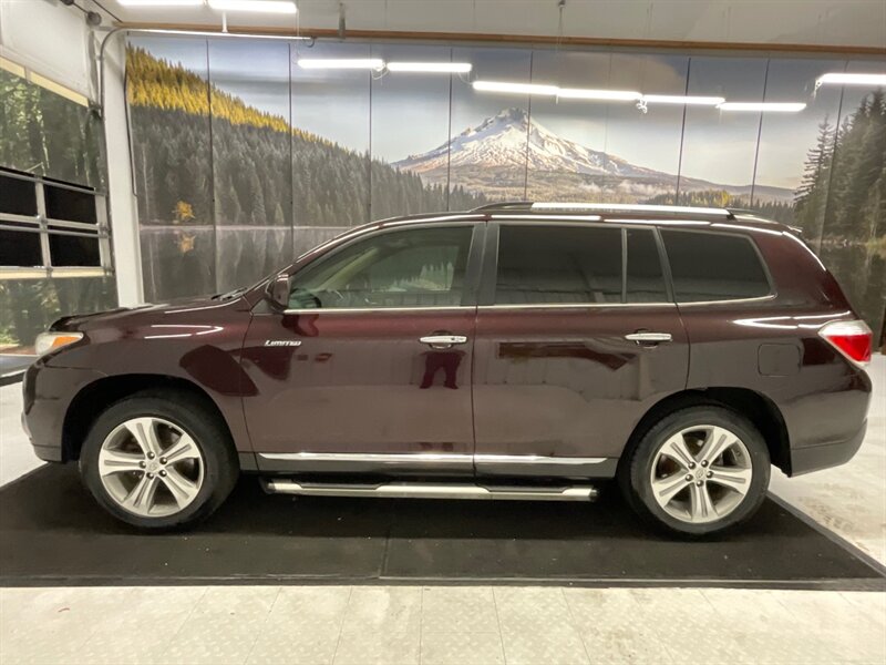 2011 Toyota Highlander Limited Sport Utility / 3.5L V6 / 3RD ROW SEAT  / Leather & Heated Seats / Sunroof / Backup Camera / BRAND NEW TIRES - Photo 3 - Gladstone, OR 97027