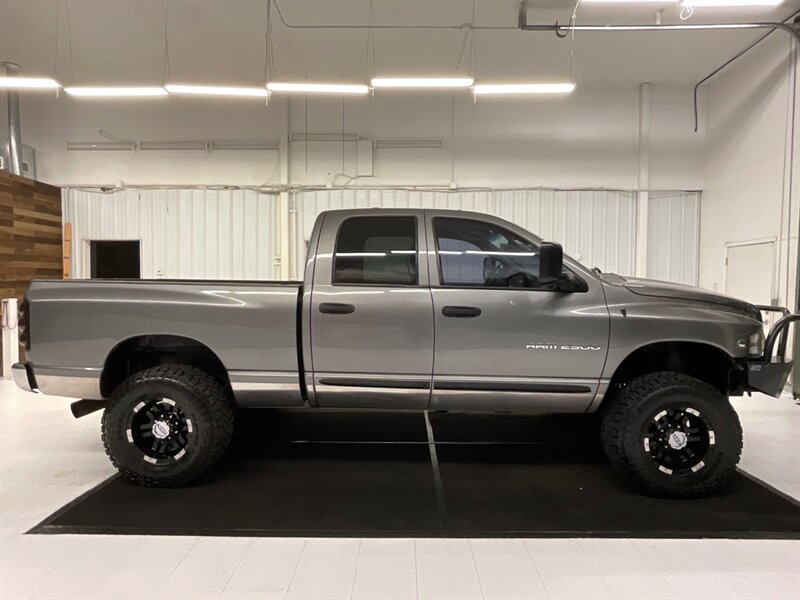 2005 Dodge Ram 2500 SLT 4X4 / 5.9L CUMMINS DIESEL / 6-SPEED / LIFTED  / RUST FREE TRUCK / CUSTOM BUMPER / LIFTED w. 35 " TIRES & 17 " WHEELS / 140,000 MILES - Photo 4 - Gladstone, OR 97027