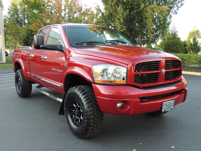 2006 Dodge Ram 2500 Laramie / 4X4 / 5.9L DIESEL / HIGH OUTPUT/ LIFTED