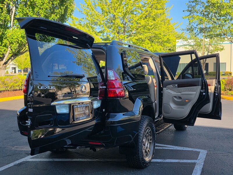2009 Lexus GX 470 4X4 / V8 4.7L / 8-Passenger / Eibach Suspension Lift / Timing Belt Done / TRD Wheels / New Tires / Fully Loaded / Zero Rust - Photo 28 - Portland, OR 97217